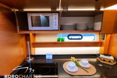 motoryacht-bavaria-450-sport-ht-falcon-korocharter-37