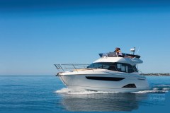 r40fly-ex-03-low-res