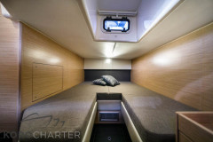 motorboot-bavaria-S33-ht-marina-punat-korocharter-66