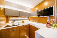 motoryacht-bavaria-s45-coupe-ips-oreo-korocharter-67