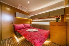 motoryacht-bavaria-s45-coupe-ips-oreo-korocharter-85