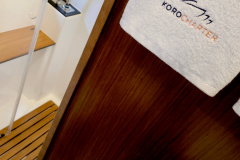 Motoryacht-charter-bavaria-virtess-420-Fly-IPS-spaceship-bathroom-1-marina-punat-croatia-korocharter