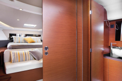 motorboot-jeanneau-leader-36-sport-ht-marina-punat-korocharter-28