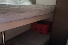 Princess-f50-flybridge-yacht-korocharter-punat-croatia-interior-bunk-bed