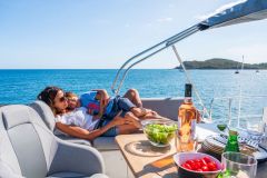 Swift-trawler-41-eduard-brochure-photo-korocharter-marina-punat-18