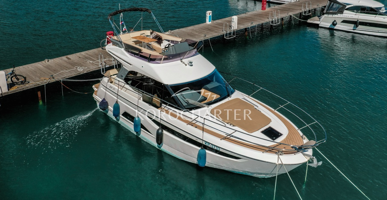 Bavaria R40 Fly Neptun main image