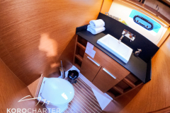 motoryacht-bavaria-450-sport-ht-falcon-korocharter-28