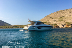 motoryacht-bavaria-450-sport-ht-falcon-korocharter-4