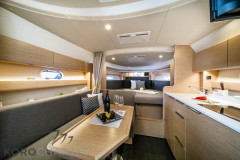 motorboot-bavaria-S33-ht-marina-punat-korocharter-56