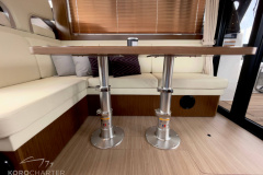 Motoryacht-charter-bavaria-virtess-420-Fly-IPS-spaceship-stol-marina-punat-hrvatska-korocharter