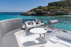 11-swift-trawler-30-fly-anna-rosa-korocharter-motoryacht