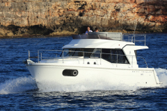 2-swift-trawler-30-fly-anna-rosa-korocharter-motoryacht