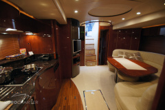 motoryacht-fairline-targa-62-korocharter -28
