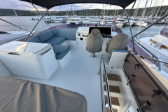 Princess-f50-flybridge-yacht-korocharter-punat-croatia-flybridge-4