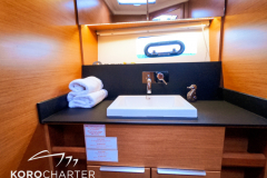 motoryacht-bavaria-450-sport-ht-falcon-korocharter-29