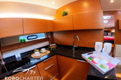 motoryacht-bavaria-450-sport-ht-falcon-korocharter-34
