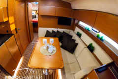 motoryacht-bavaria-450-sport-ht-falcon-korocharter-48
