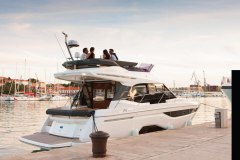 r40fly-ex-07-low-res