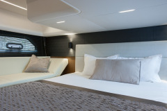 r40fly-in-10-low-res