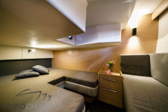 motorboot-bavaria-S33-ht-marina-punat-korocharter-63