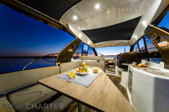 motorboot-bavaria-S33-ht-marina-punat-korocharter-51