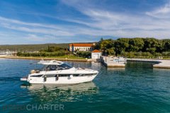 motorboot-bavaria-S36-ht-marina-punat-korocharter-21