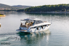 motorboot-bavaria-S36-ht-marina-punat-korocharter-22