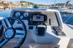 motoryacht-bavaria-virtess-420-fly-alexander-korocharter-24