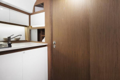 motorboot-jeanneau-leader-36-sport-ht-marina-punat-korocharter-25