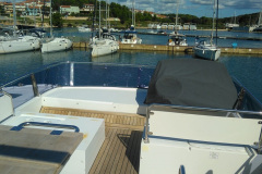 21-Sealine-F430-fly-ips-blue-lagoon-korocharter