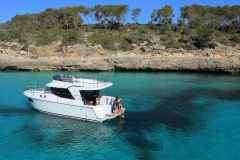 18-swift-trawler-30-fly-anna-rosa-korocharter-motoryacht