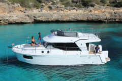 19-swift-trawler-30-fly-anna-rosa-korocharter-motoryacht