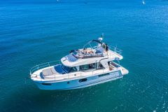 Swift-trawler-41-eduard-brochure-photo-korocharter-marina-punat-1
